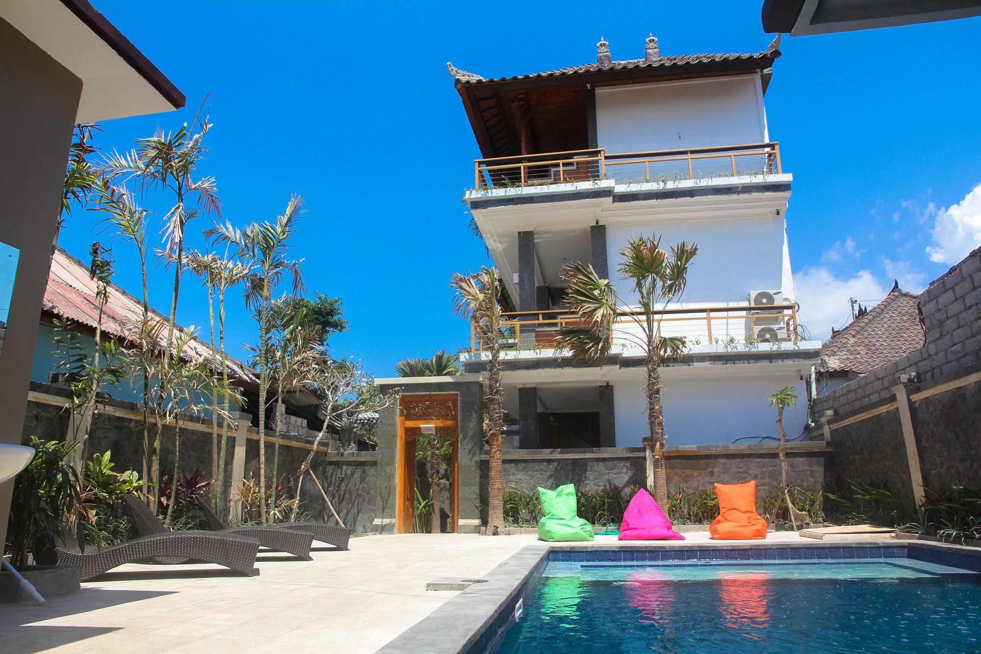 D'Camel Hotel Lembongan Buitenkant foto
