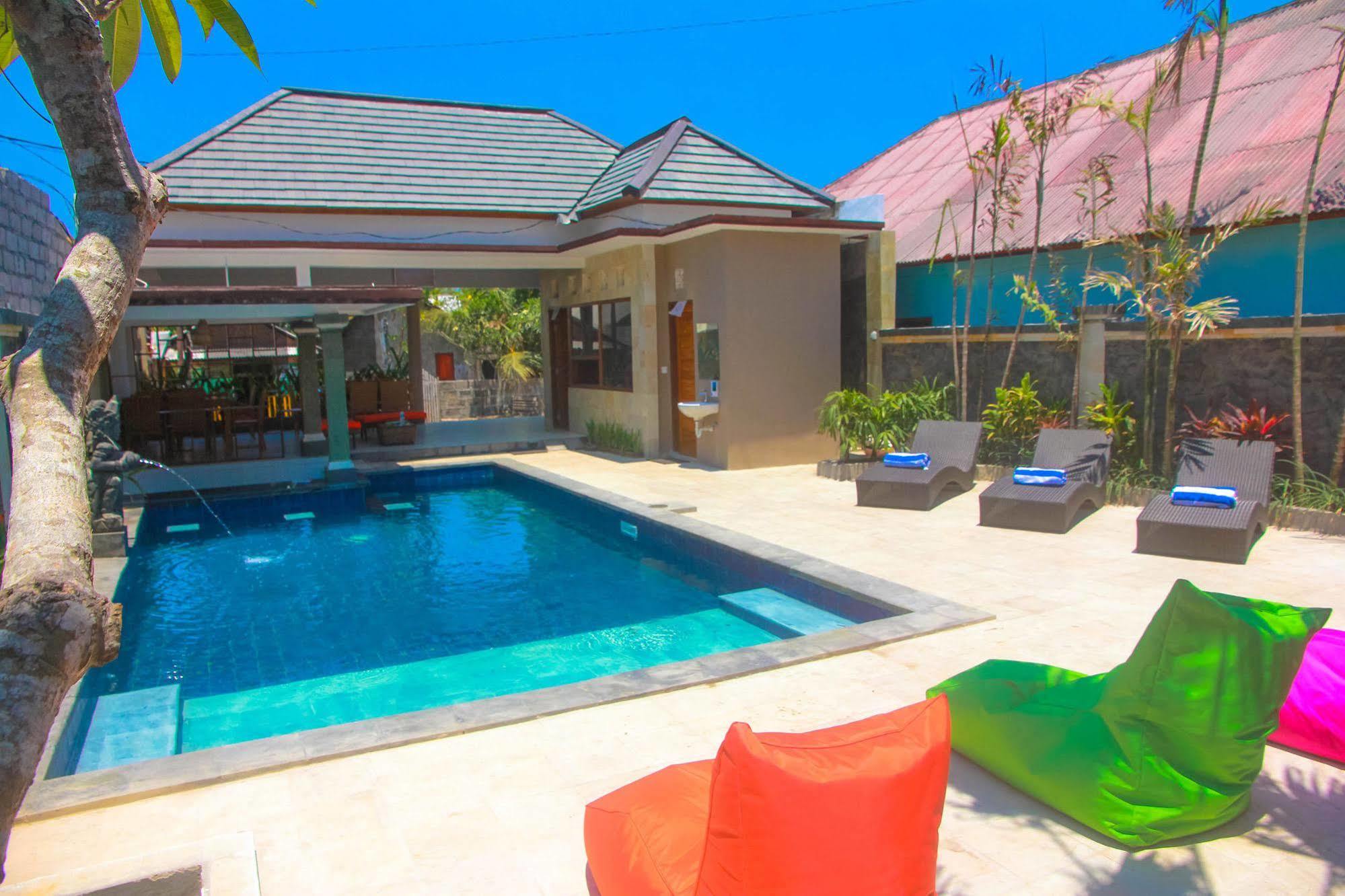 D'Camel Hotel Lembongan Buitenkant foto